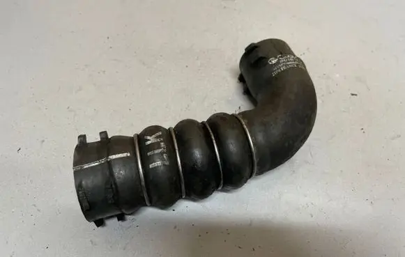 Audi A5 8T 8F Engine coolant pipe/hose 8E0145738D