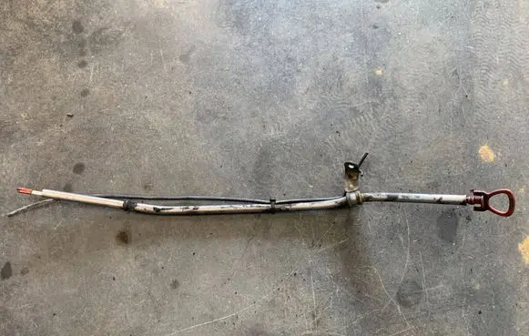Mercedes-Benz Vito Viano W639 Oil level dip stick 