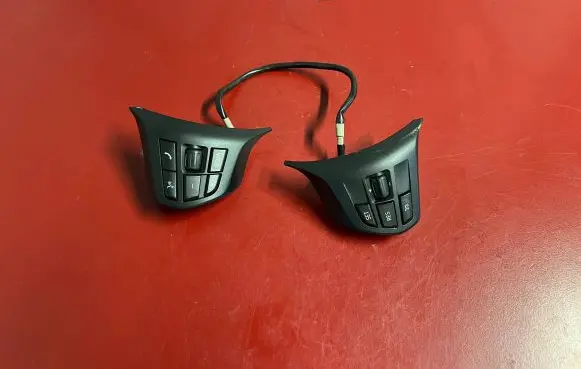 BMW i3 Steering wheel buttons/switches 9313891