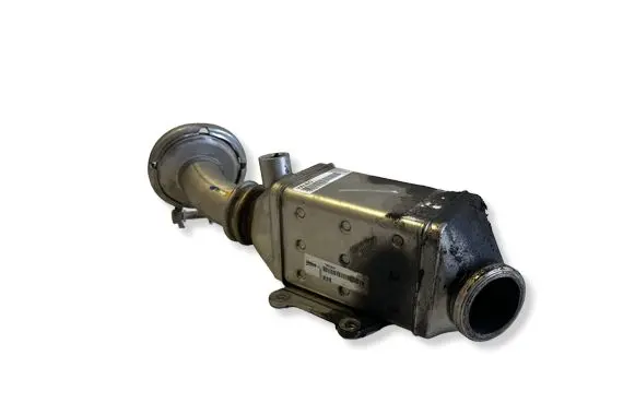 Jeep Cherokee EGR valve cooler T65396A C24044406