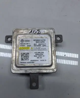 Volkswagen Golf VII Headlight ballast module Xenon 8K0941597F W003T22171 00190594