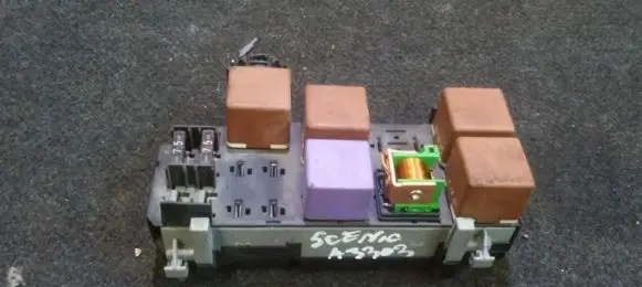 Renault Scenic I Fuse box set