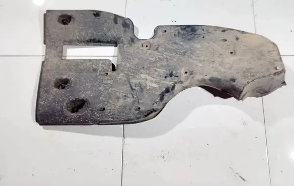 Lexus IS 220D-250-350 Engine splash shield/under tray 5839853010 58398-53010