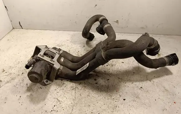BMW X3 F25 Coolant heater control valve 8512236
