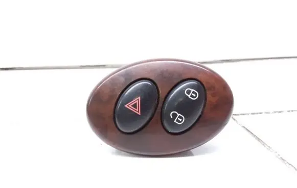 Rover 75 Hazard light switch 10368M