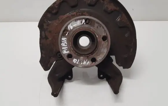 Skoda Fabia Mk3 (NJ) Front wheel hub spindle knuckle