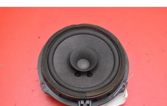 Ford Focus Subwoofer speaker AA6T-18808-CA