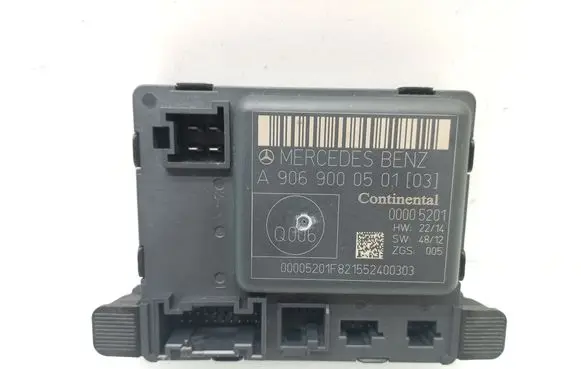 Mercedes-Benz Sprinter W906 Door control unit/module A9069000501 A906900050103 00005201