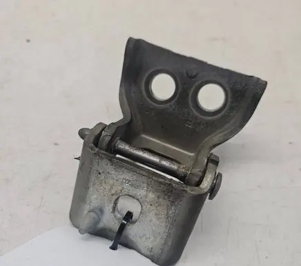 Peugeot 3008 I Front door lower hinge 