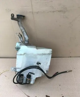 Suzuki Grand Vitara II Windshield washer fluid reservoir/tank IMPRK1345478