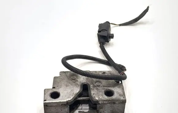 Volkswagen PASSAT B8 Engine bonnet/hood lock/catch 5G1823509D
