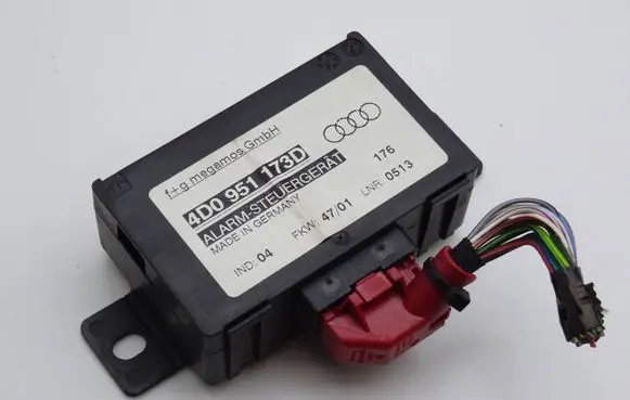 Audi A6 S6 C5 4B Alarm control unit/module 4D0951173D