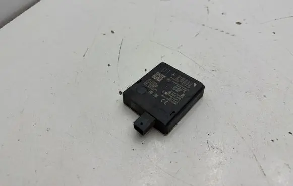 Mercedes-Benz C W206 Distronic sensor radar A0009059417 A0009012222 A0009025288