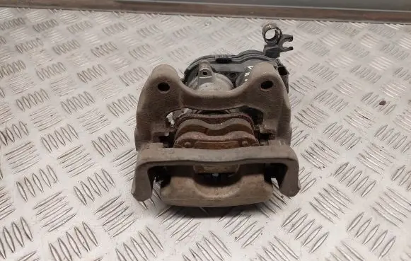 Mercedes-Benz GLA W156 Rear brake caliper A2464230798LI