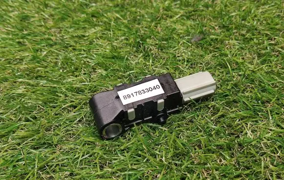 Toyota Prius (XW20) Airbag deployment crash/impact sensor 8917833040