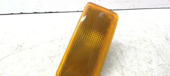 Opel Corsa A Front indicator light 11662000