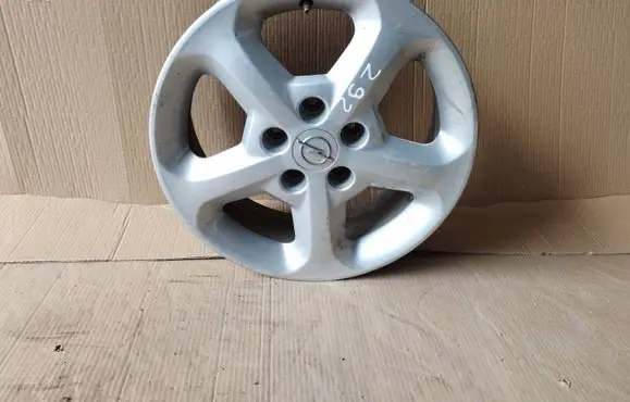 R16 alloy rim