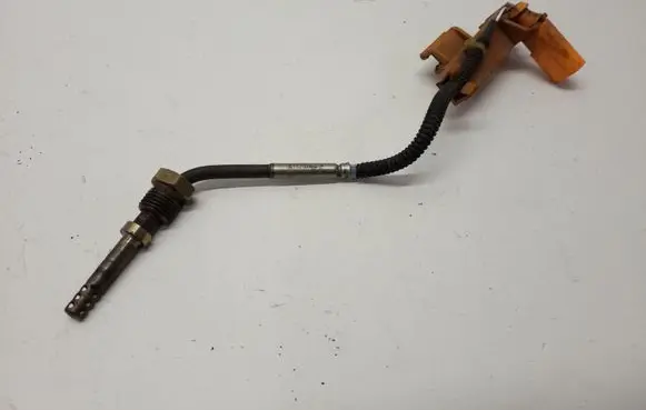 Audi A4 S4 B8 8K Exhaust gas temperature sensor 03L906088F