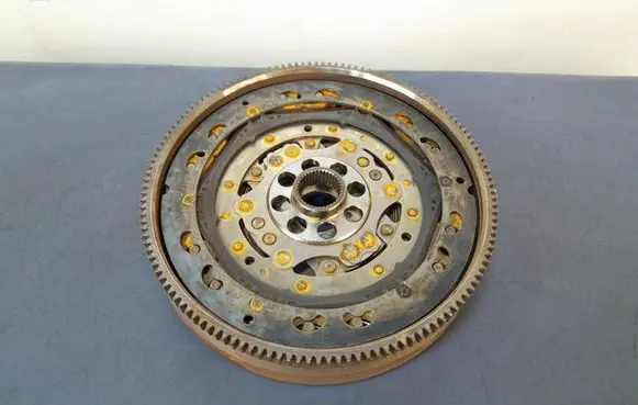 Volkswagen Arteon Clutch set kit 03N105266