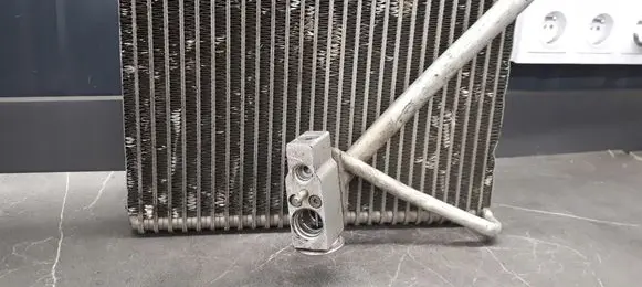 Volvo XC90 Heater blower radiator