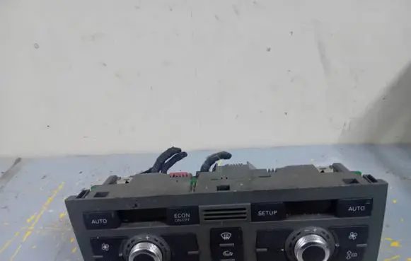 Audi A6 S6 C6 4F Climate control unit 4F1820043R 4F0910043 5HB00883305