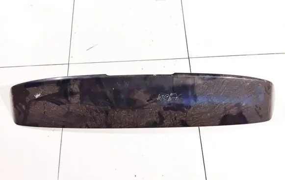 Tailgate/trunk spoiler