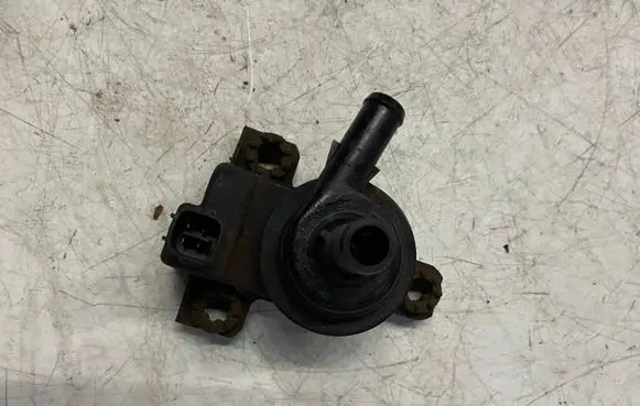 Lexus RX 330 - 350 - 400H Electric auxiliary coolant/water pump