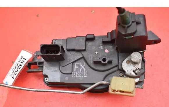 Opel Astra H Front door lock 13128112