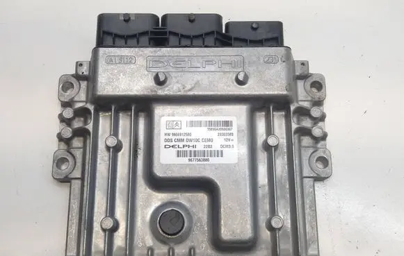 Peugeot 508 Engine control unit/module 9666912580 28303589 9677563880