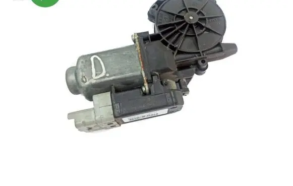 Peugeot 1007 Front door window regulator motor 