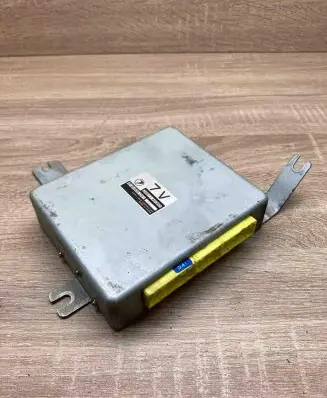 Subaru Impreza I Engine control unit/module ECU 22611AD380 A18000D4I
