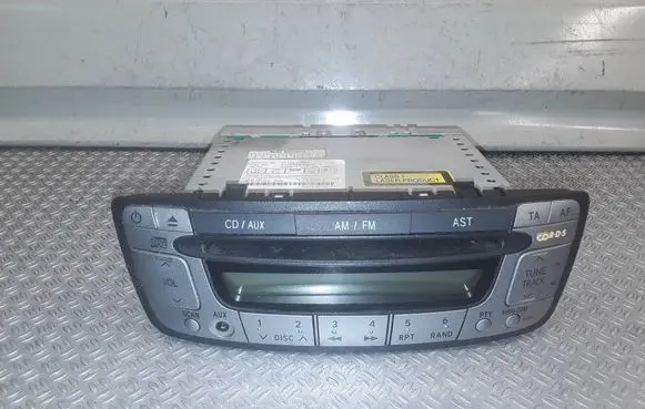 Toyota Aygo AB10 Radio/CD/DVD/GPS head unit 861200H010