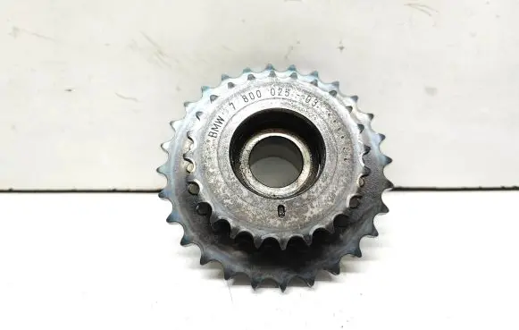 BMW 3 F30 F35 F31 Timing chain sprocket 7800025