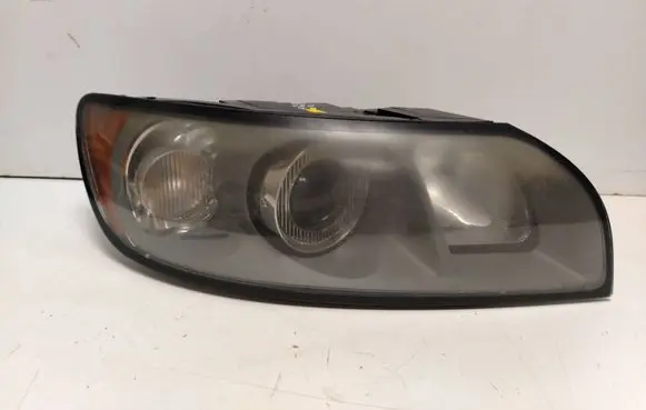 Volvo V50 Headlight/headlamp 30698886 0301198204
