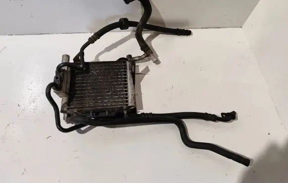 Engine oil radiator