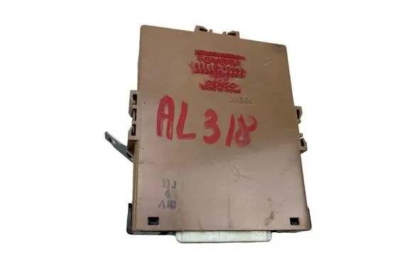Toyota Prius (XW20) Gateway control module 8911147050