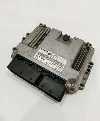 Volvo S60 Engine control unit/module 31331540 1039S42990 0261S06611