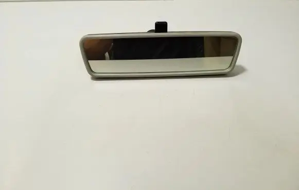 Volkswagen Amarok Rear view mirror (interior) E1021065