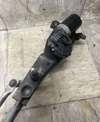 Ford Focus Front wiper linkage 397020451 902993