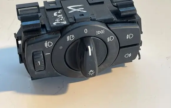 BMW X1 E84 Light switch 6932792