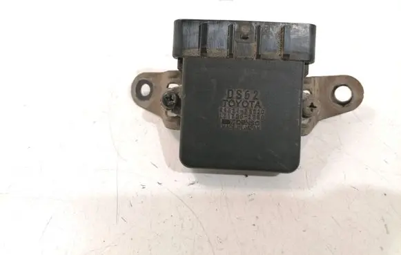 Toyota Land Cruiser (HDJ90) Ignition amplifier control unit 8692136020 1313002380