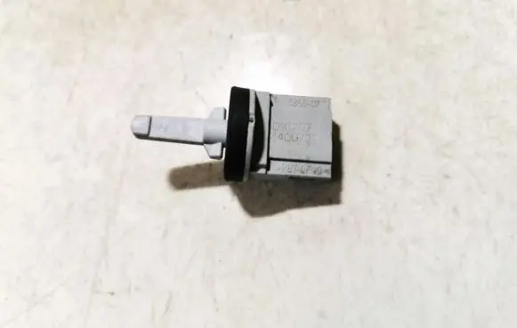 Interior temperature sensor