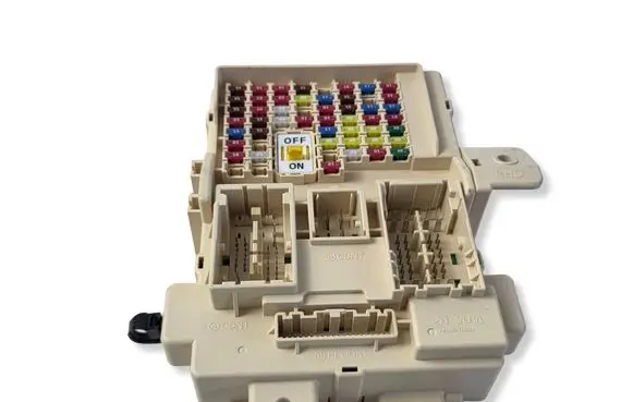 KIA Sportage Fuse module 91950D9600 D96001605170966 1316517004