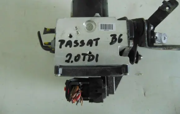 Volkswagen PASSAT B6 ABS Pump 5N0614109CF
