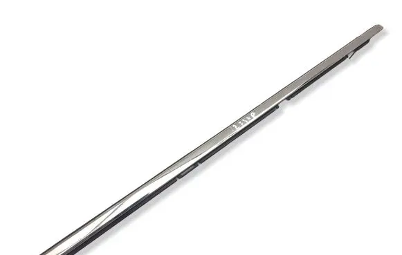 Citroen C4 III e-C4 Front door glass trim molding 9830618880 9830618680