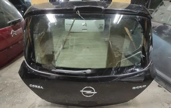 Opel Corsa D Tailgate/trunk/boot lid