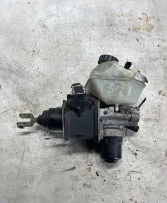 Mercedes-Benz E W211 Master brake cylinder 0204221314