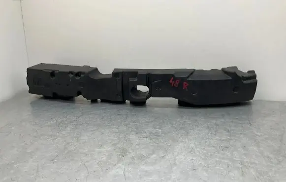 Front bumper foam support bar