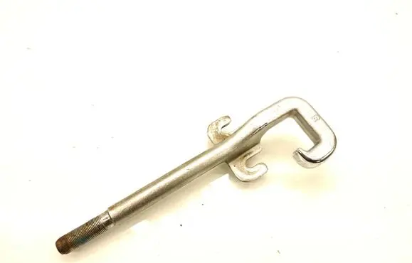 Towing hook eye