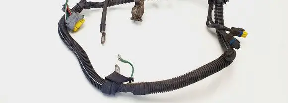 Citroen C4 I Picasso Positive cable (battery)